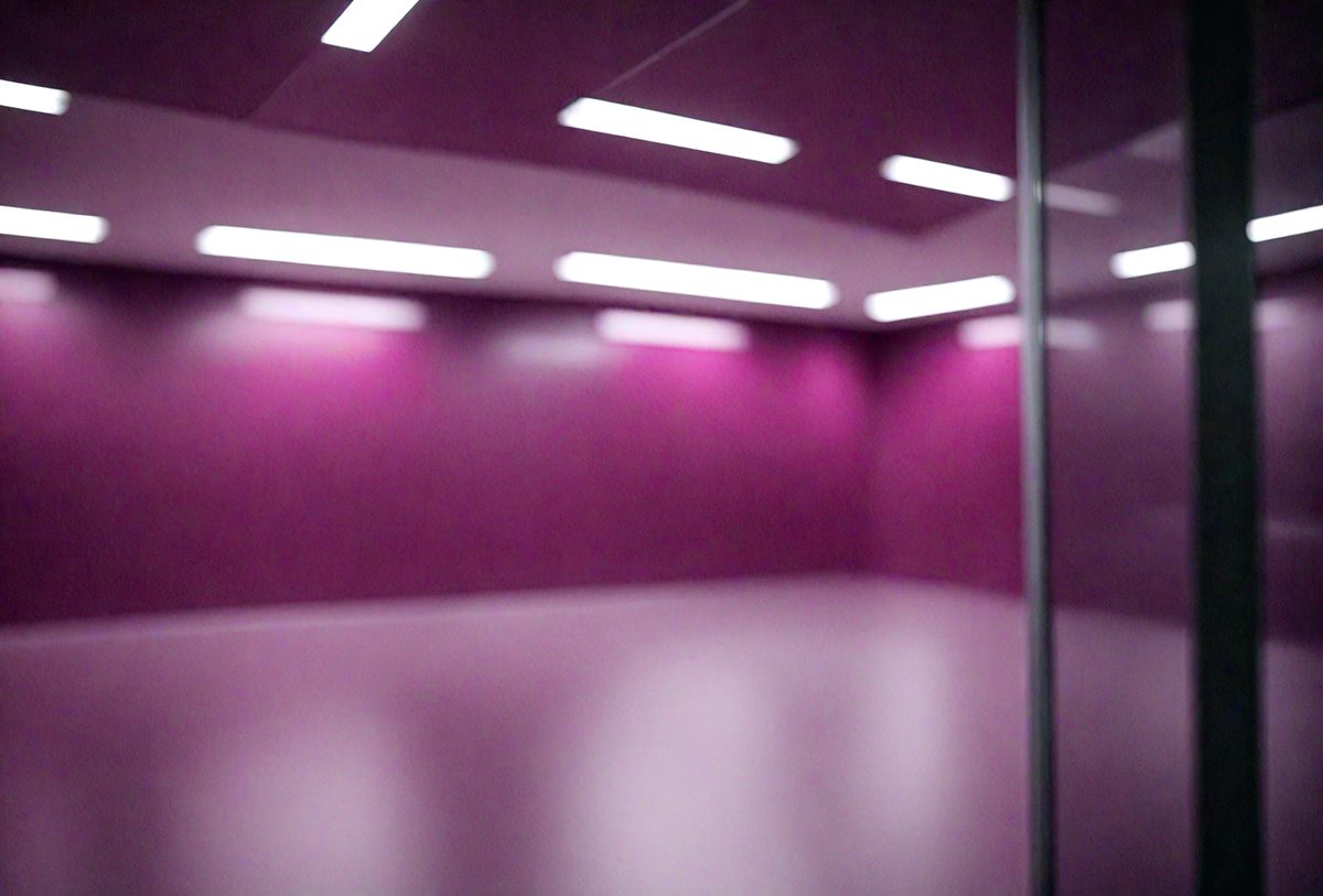 04a0cb3d-6245-4171-8338-4422586c8aa9-freepik__blur-abstract-dark-magenta-background-from-office-__39117_251007172701_00001.png