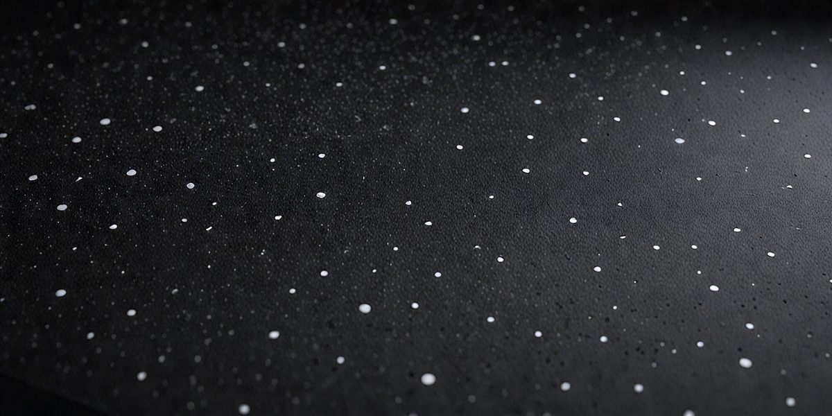 05763357-9e0a-4421-81df-124272686e06-freepik__overlay-of-black-background-with-screen-with-scrat__93801_250525210122_00001.png