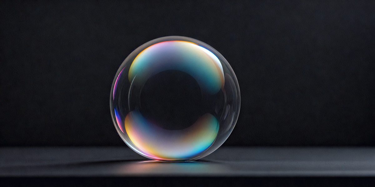 061d8220-2ce5-4530-9be3-471967022792-freepik__beautiful-translucent-soap-bubble-on-dark-backgrou__93825_250524094746_00001.png
