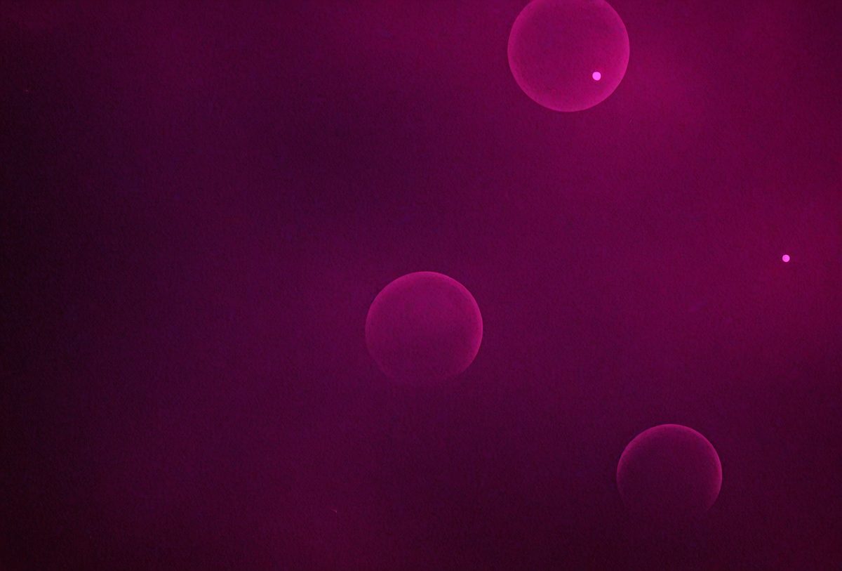 1e0fa9c7-3fcb-416d-91fe-5f732c8c1c68-freepik__dark-magenta-background__6183_251007182117_00001.png