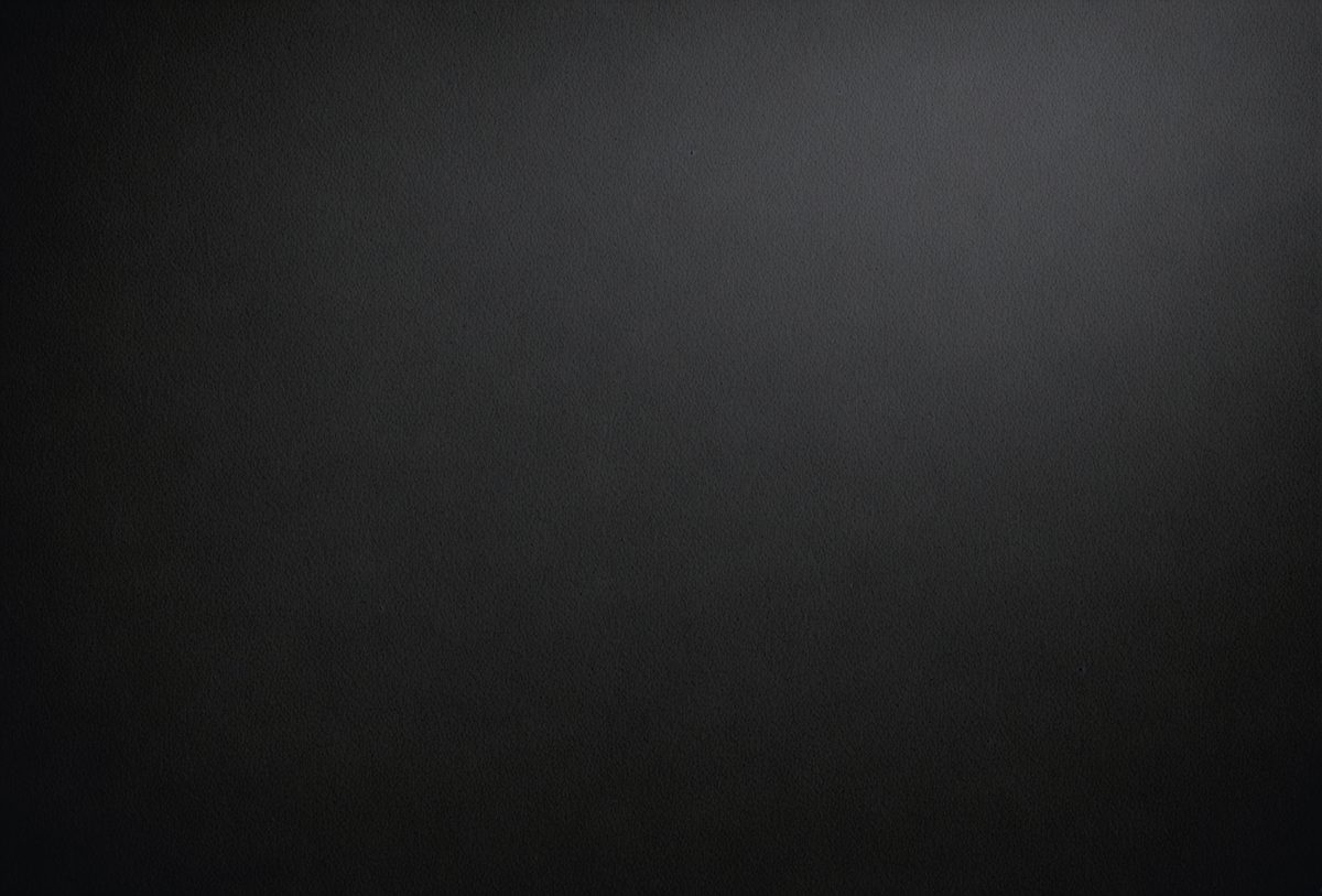24227cb7-8cca-4b1d-9214-9bd5e7c83fef-freepik__gradient-black-background-and-backdrop__36277_250525164024_00001.png