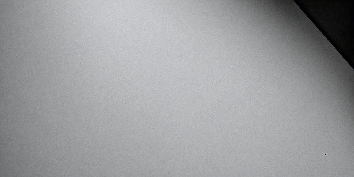 2d7bdd79-a3ca-4a0d-a844-583848d896fc-freepik__black-and-white-background-material-calm-black-bac__35652_250524135051_00001.png