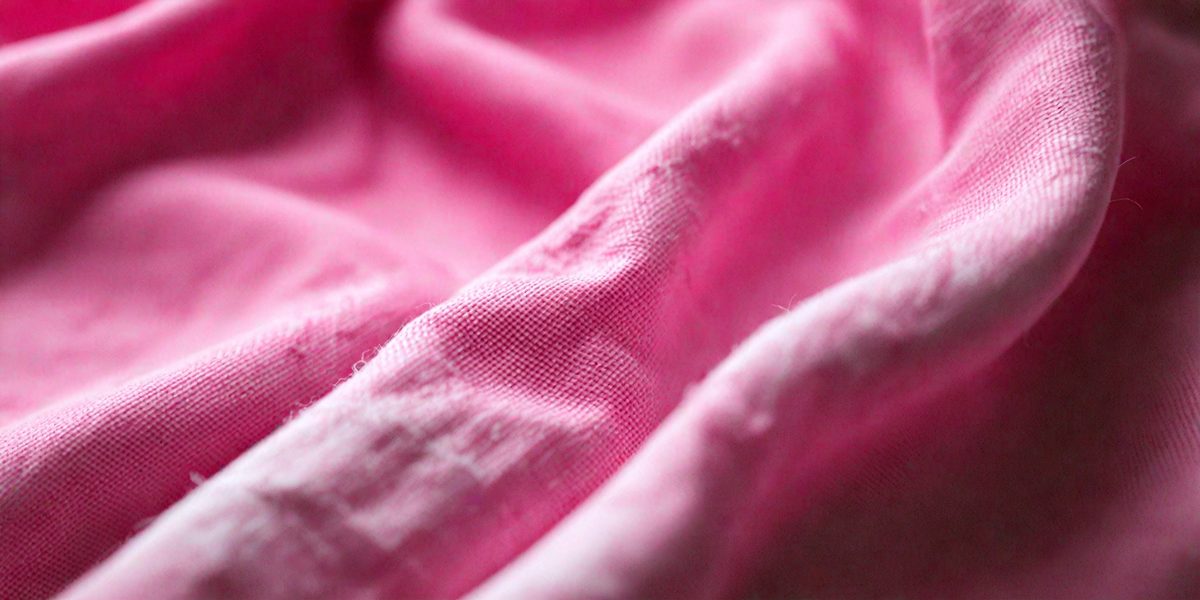 2fc20ccd-b8f5-455e-97bb-c02da109820e-freepik__closeup-handmade-natural-cotton-linen-old-fabric-t__31954_251007173939_00001.png