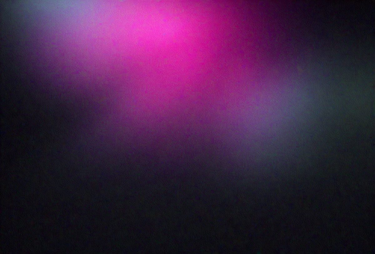 371d5504-0534-4096-a319-5ebe3b0084a5-freepik__abstract-studio-background-gradient-silver-dark-ma__32583_251007170227_00001.png