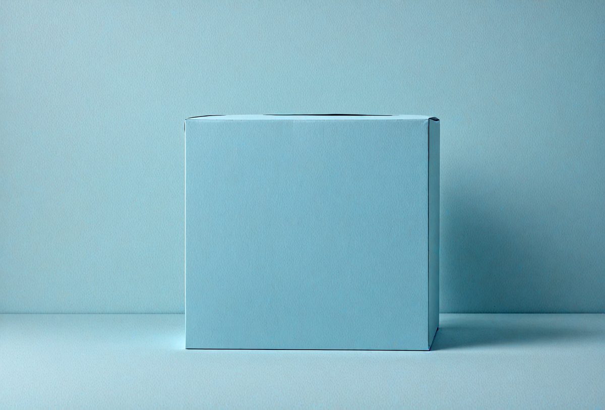 383c2e9b-1d03-4f68-b86a-d87f044d661e-freepik__minimal-soft-studio-light-photography-3d-classic-s__38900_250525141206_00001.png