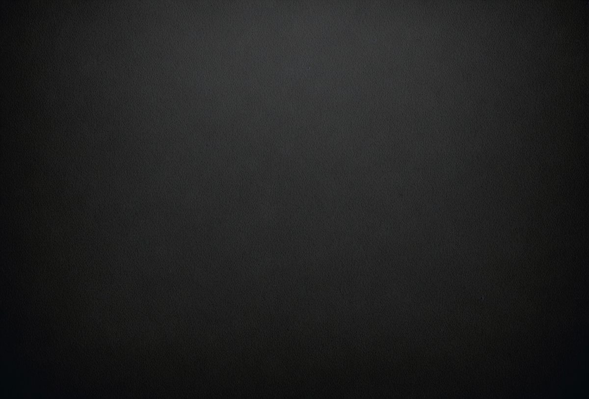 3bb3cc47-ec8d-41bf-9578-386813d5eee1-freepik__black-smooth-gradient-background-or-texture-backgr__11389_250525025530_00001.png