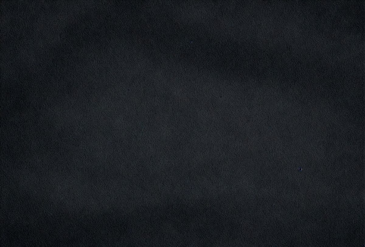 3c9136ae-025d-4bb5-8309-757c1afd1c31-freepik__black-jeans-background__98404_250524223017_00001.png
