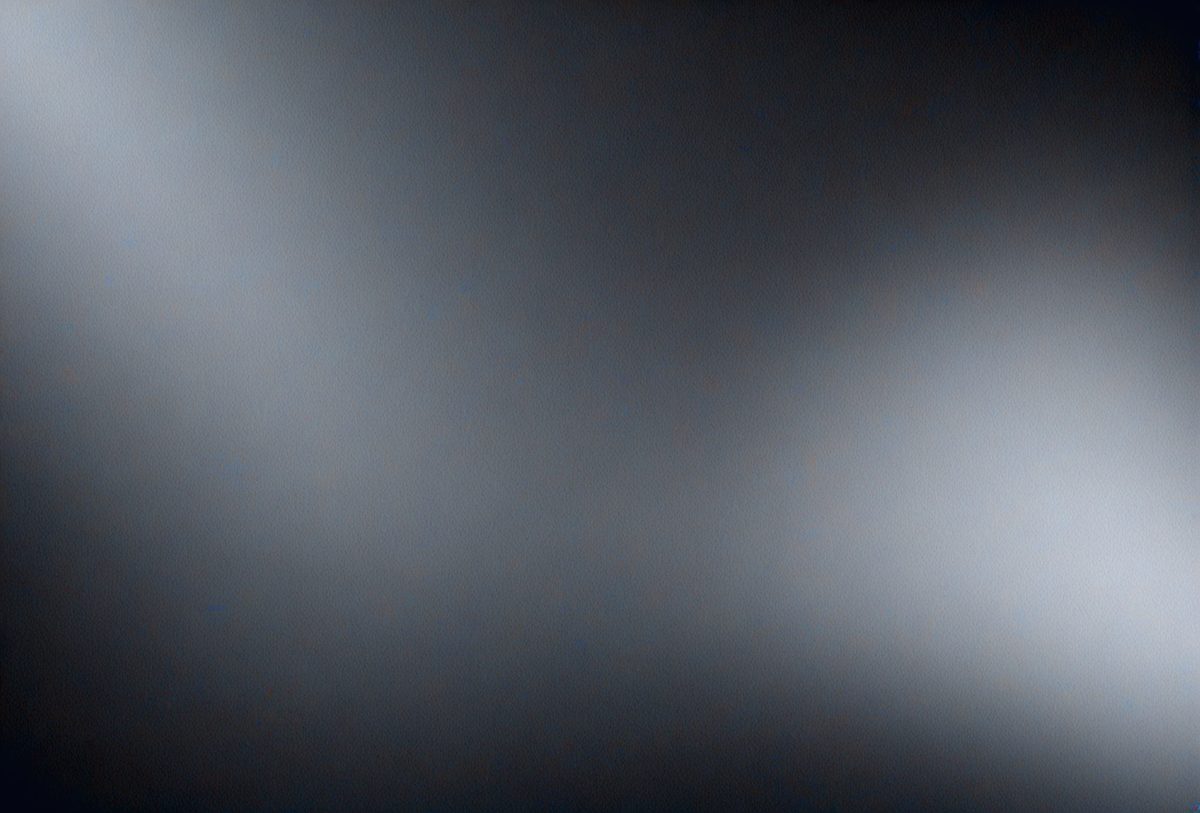 3caef805-f963-41e3-8dc5-02e74d5eb1e4-freepik__dark-blurred-simple-background-gray-abstract-backg__2466_250525074353_00001.png