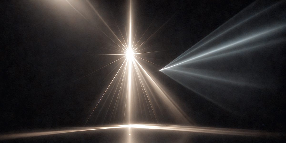 675c438e-7f11-481b-879c-331b82449eee-freepik__abstract-beautiful-rays-of-light-on-black-backgrou__2498_250524010037_00001.png