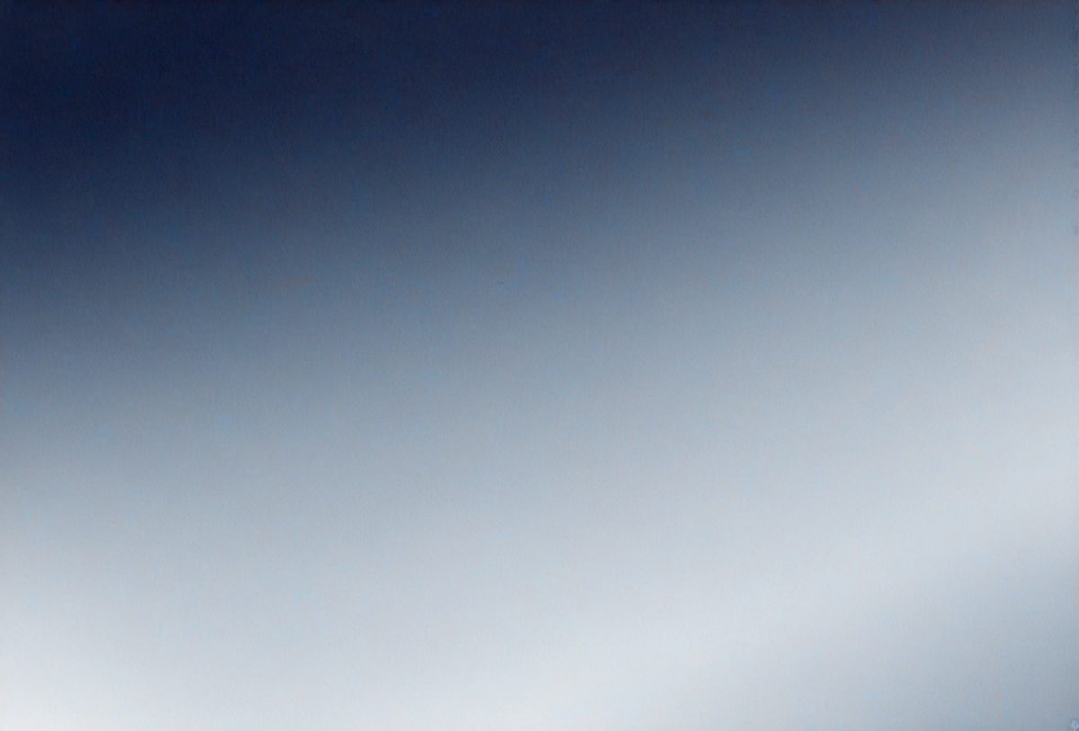 68fc2a81-676c-44e0-b046-e905e8503faa-freepik__minimal-abstract-design-with-dark-blue-gradient__21723_251001112130_00001.png