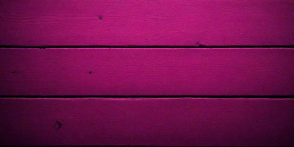 76a8fe88-df26-4287-99aa-4c3325d7c4f9-freepik__dark-magenta-wood-texture-for-background__5291_251009131517_00001.png