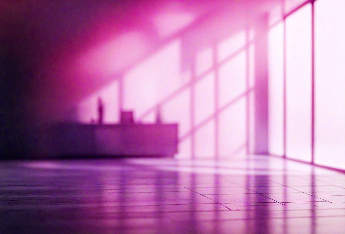 8aedc079-c3af-417c-851f-d90902db1bd0-freepik__abstract-empty-room-studio-with-blurred-gradient-d__5500_251007095600_00001.png
