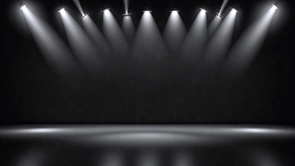 8feb381f-4716-49ee-8e8c-5c7b30ae447a-freepik__an-elegant-and-minimalist-black-background-with-sp__36465_250524093807_00001.png