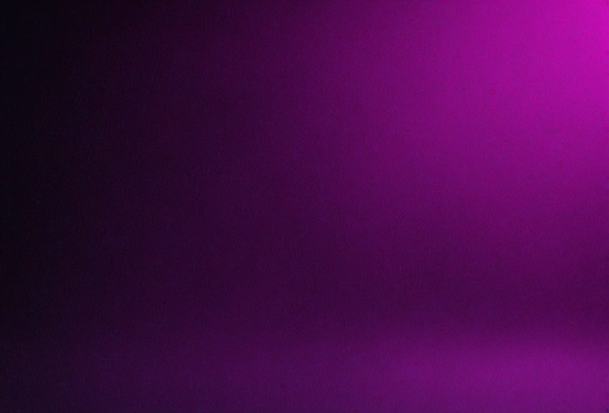a0c1e2a5-8eeb-4c9c-b558-92eff6f5792d-freepik__studio-dark-magenta-light-background__5991_251009204548_00001.png