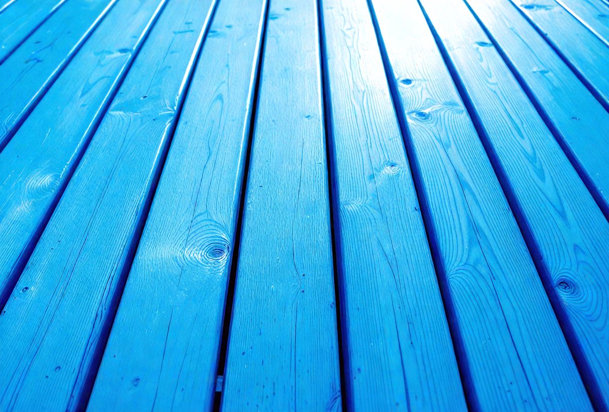 bdd57124-413e-4d80-90e4-73772d8f8f5f-freepik__closeup-of-cornflower-blue-wood-texture-background__17942_250928022443_00001.png