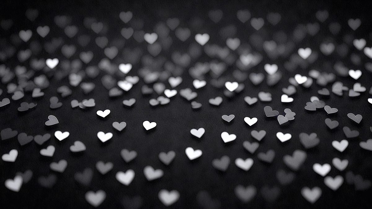 d0d8c432-fd49-44ef-9a50-fae7a1e2d051-freepik__black-and-dark-black-little-hearts-blur-bokeh-on-b__97922_250524134817_00001.png