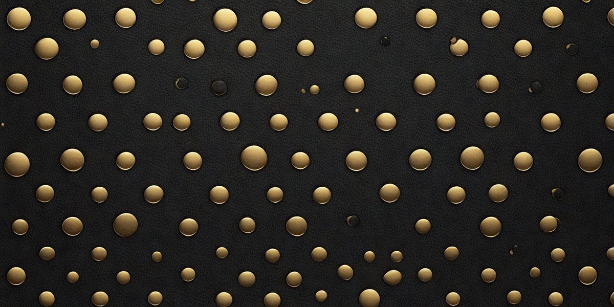 e5436f43-0be8-4512-b4e6-b8b84e426106-freepik__black-dark-elegant-seamless-pattern-in-retro-style__11816_250524182051_00001.png