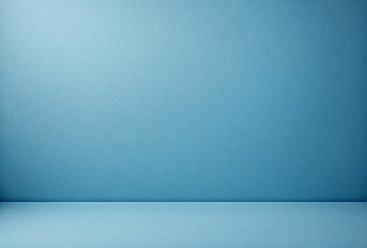 fafd4cfd-14e4-4c90-966d-04fa00794a45-freepik__minimal-soft-studio-light-photography-abstract-blu__7675_250525141818_00001.png