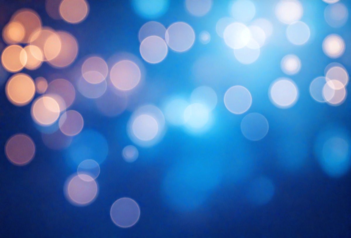 freepik__a-brilliant-blurry-deep-blue-sky-color-background-__17651_251019051006_00001.png