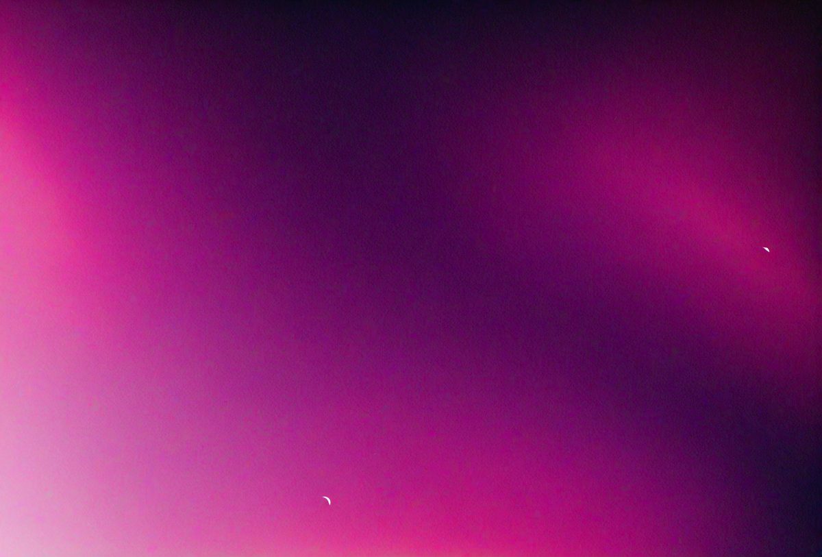 freepik__abstract-dark-violet-pink-gradient-banner-backgrou__87335_251016055016_00001.png