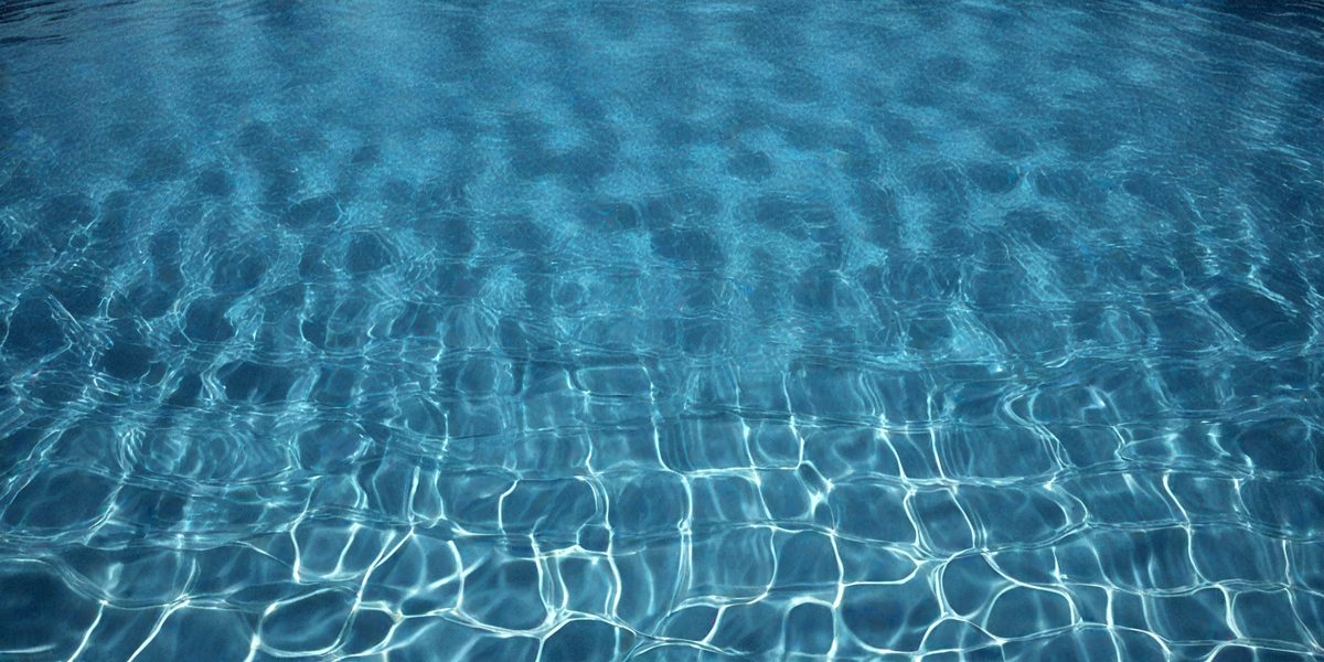 freepik__beautiful-dark-slate-blue-water-in-swimming-pool-t__34188_251011171643_00001.png