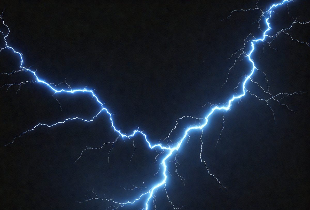 freepik__black-background-with-blue-lightning__87473_250609180049_blue_00001.png