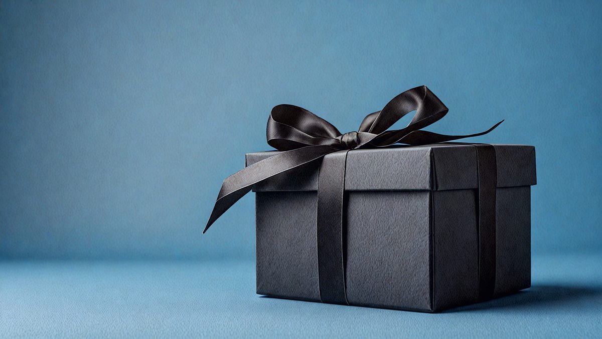freepik__black-gift-box-with-bow-on-blue-background__86871_250609180223_blue_00001.png