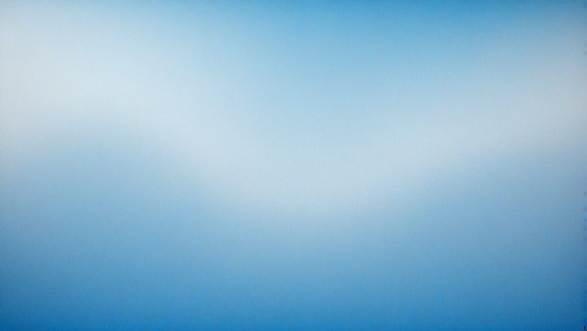 freepik__blue-powder-color-gradient-abstract-background-wit__68102_250922065950_00001.png