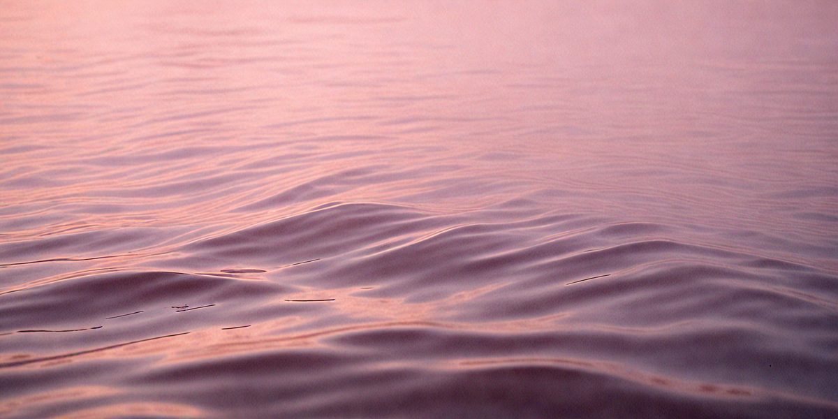 freepik__dark-and-mysterious-clear-pink-water-surface-at-su__92013_250513003454_pink_00001.png
