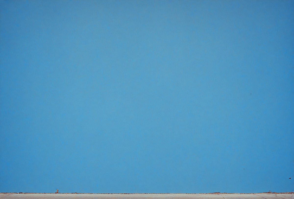 freepik__deep-blue-sky-color-concrete-wall-as-background__98798_251019153611_00001.png