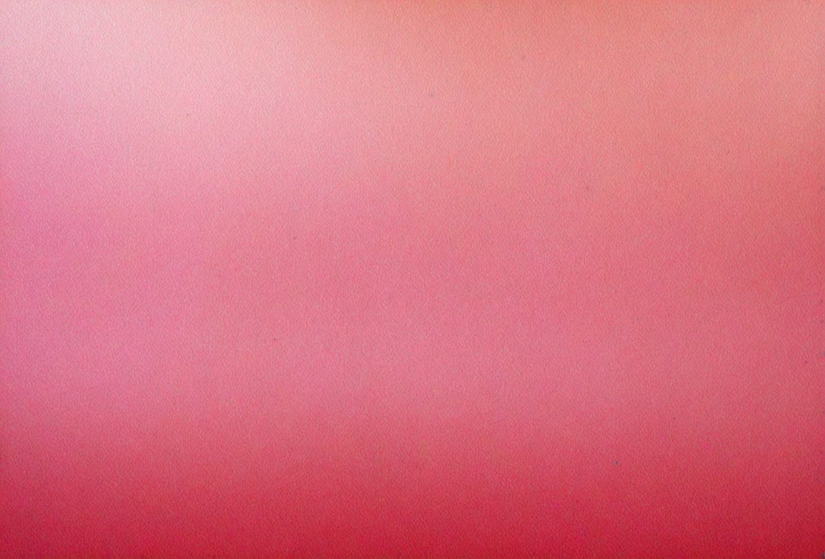 freepik__fantasy-a-red-to-pink-gradient-backdrop-with-subtl__27857_250513092657_pink_00001.png