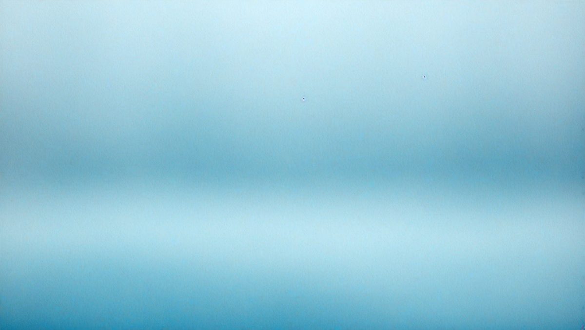 freepik__light-blue-powder-color-defocused-blurred-motion-a__5902_250922081958_00001.png