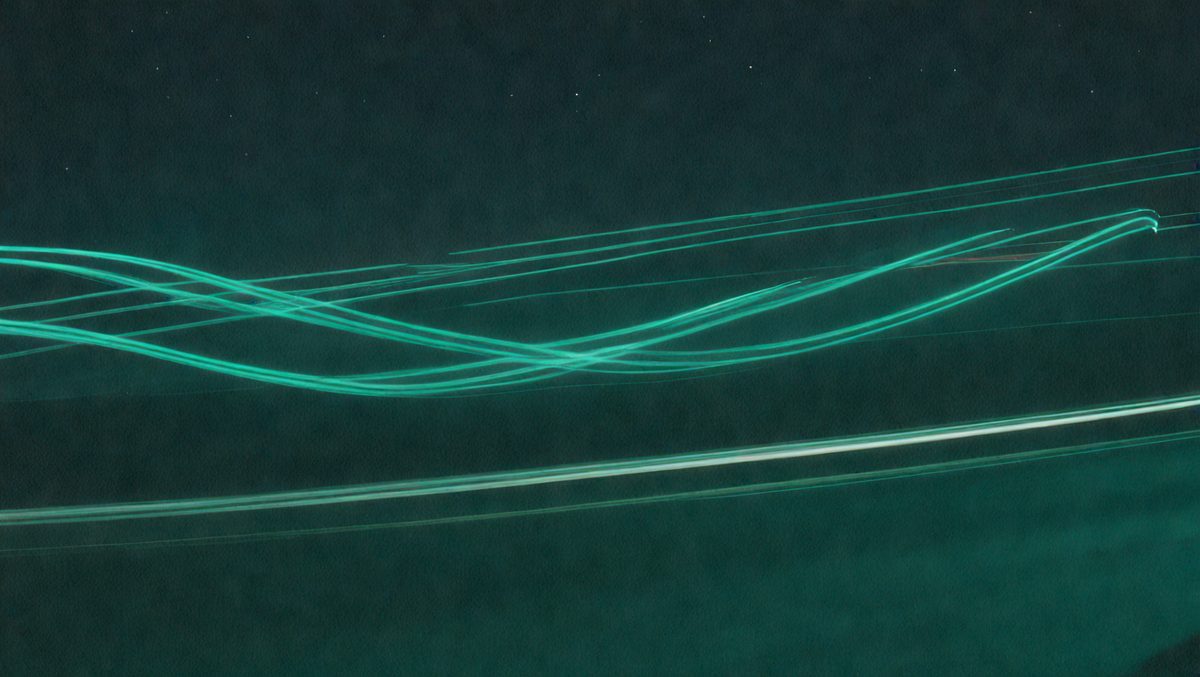 freepik__long-exposure-at-night-green-streaks-deep-teal-and__63500_250508211551_Green_00001.png