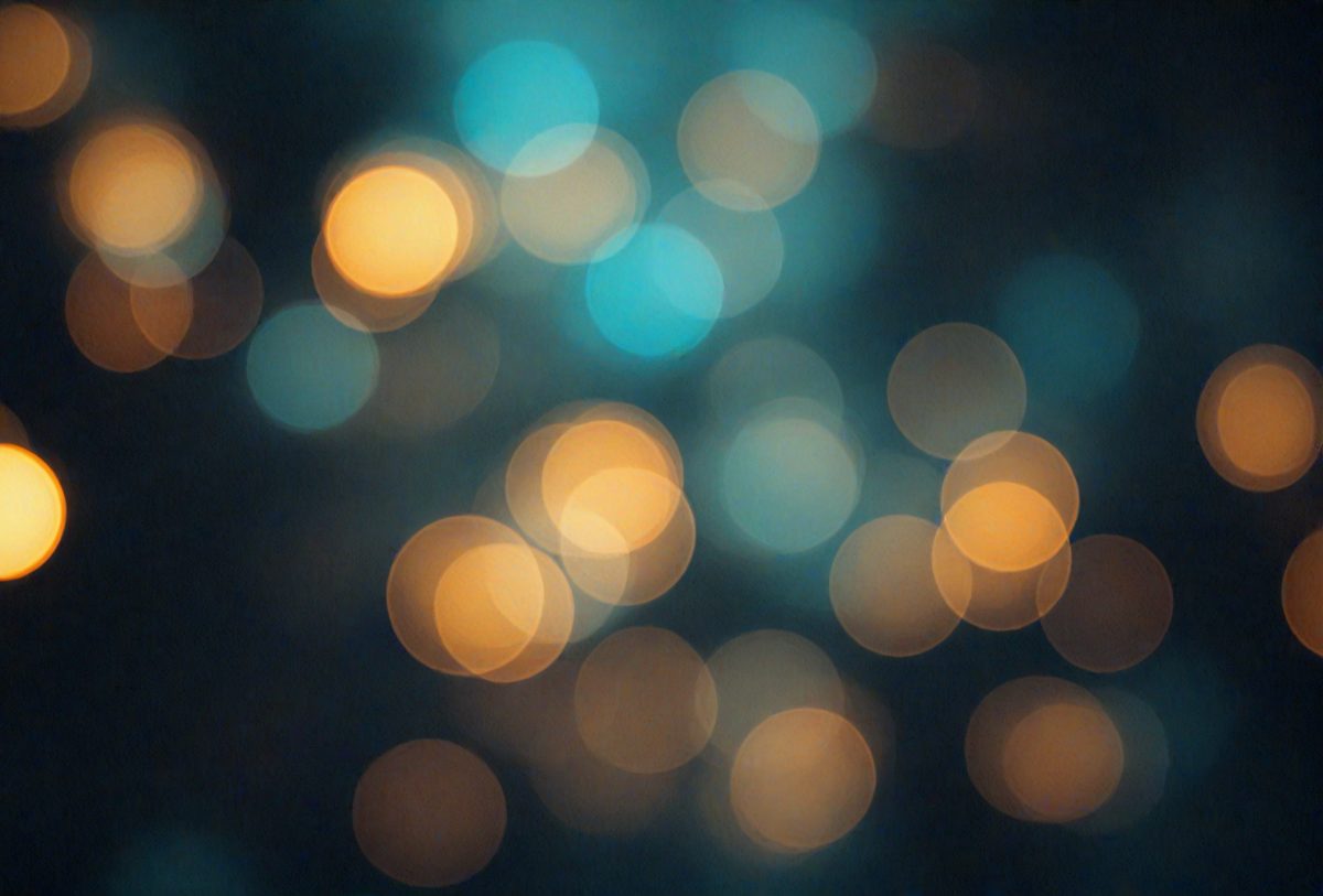 freepik__luminous-abstract-blur-glow-dark-turquoise-backdro__61856_251013104340_00001.png