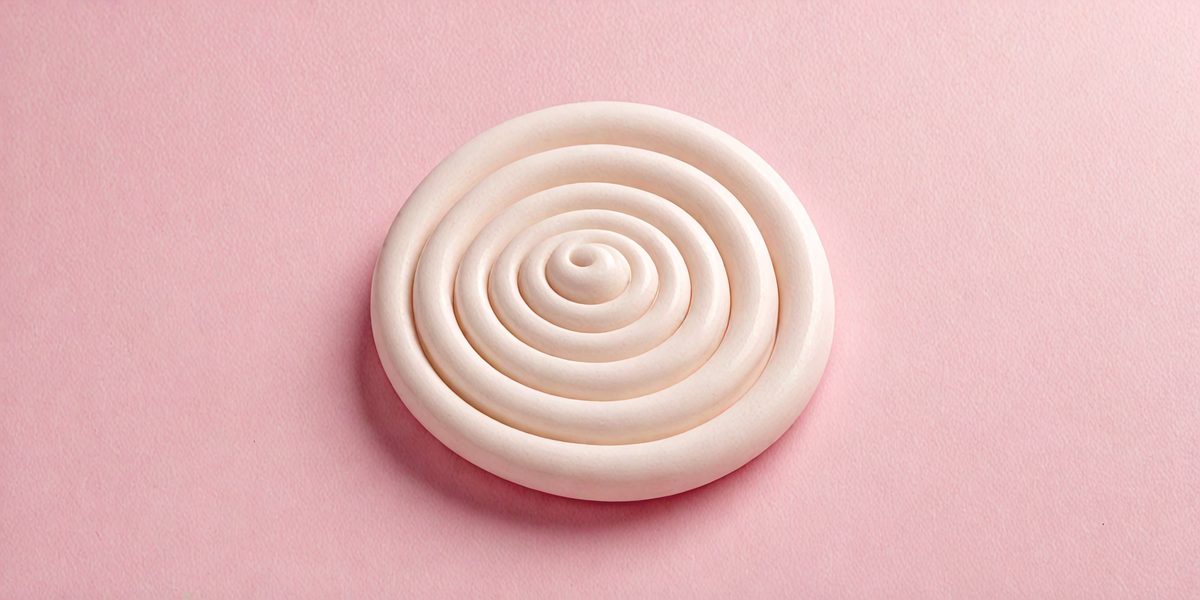 freepik__plain-blank-closeup-of-a-cream-spiral-on-a-pink-de__97140_250515014247_pink_00001.png