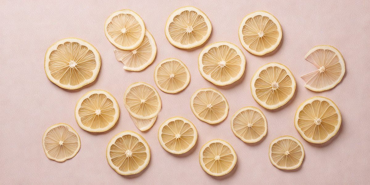 freepik__plain-blank-flat-lay-composition-of-dried-lemon-sl__28072_250515053641_pink_00001.png