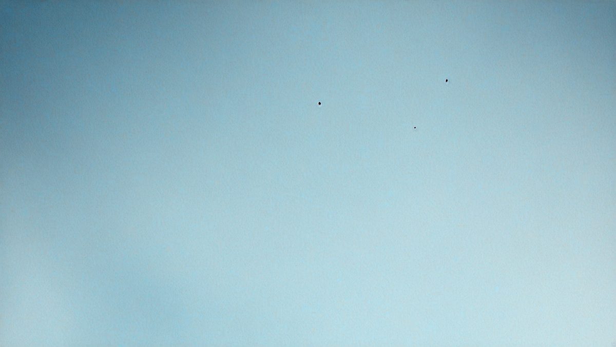 freepik__soft-blue-powder-color-background-with-a-subtle-gr__5999_250922182647_00001.png